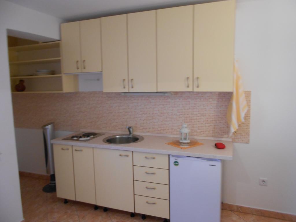 Apartments Luvi تروغير الغرفة الصورة