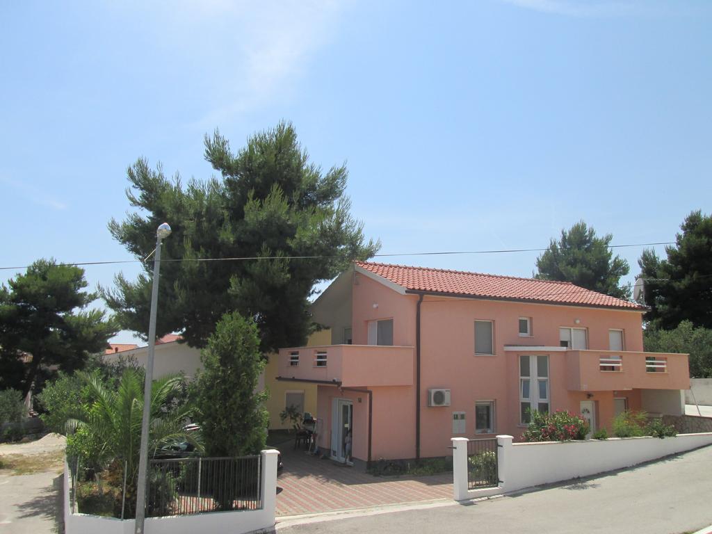 Apartments Luvi تروغير المظهر الخارجي الصورة