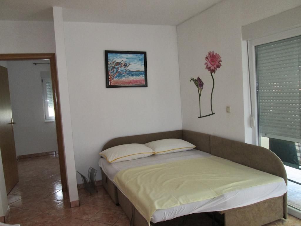 Apartments Luvi تروغير الغرفة الصورة